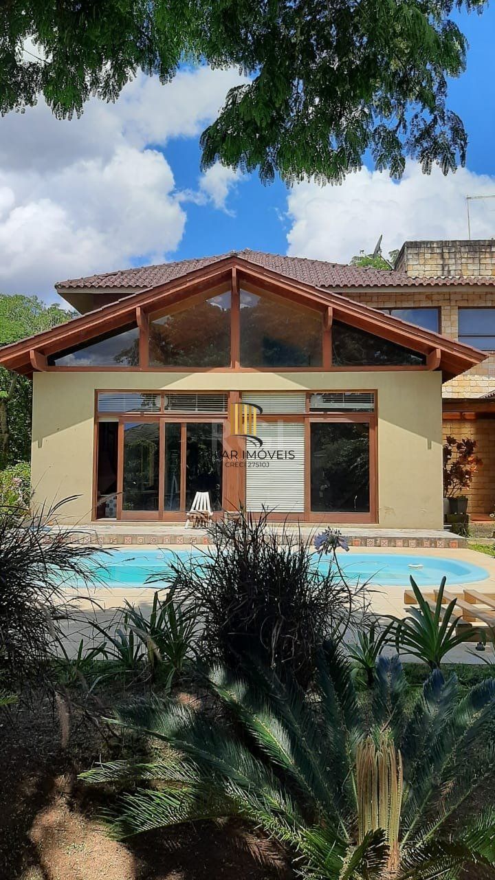 Casa para Venda - 400m², 3 dormitórios, sendo 1 suites, Vila Morada Gaúcha