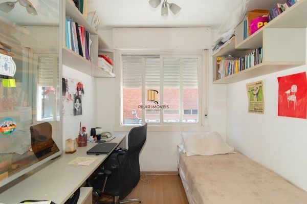 Apartamento com 2 quartos e 84m² no bairro Santo Antônio em Porto Alegre