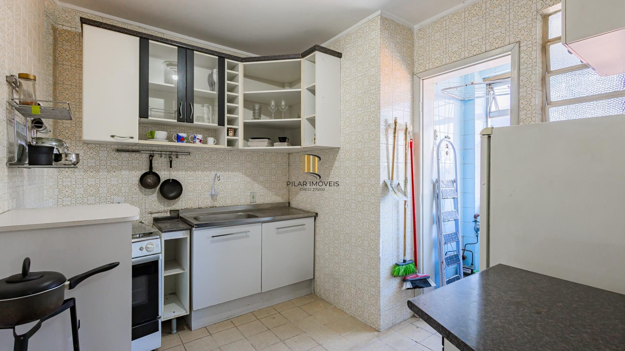 Apartamento 2 dormitórios no bairro Passo da Areia