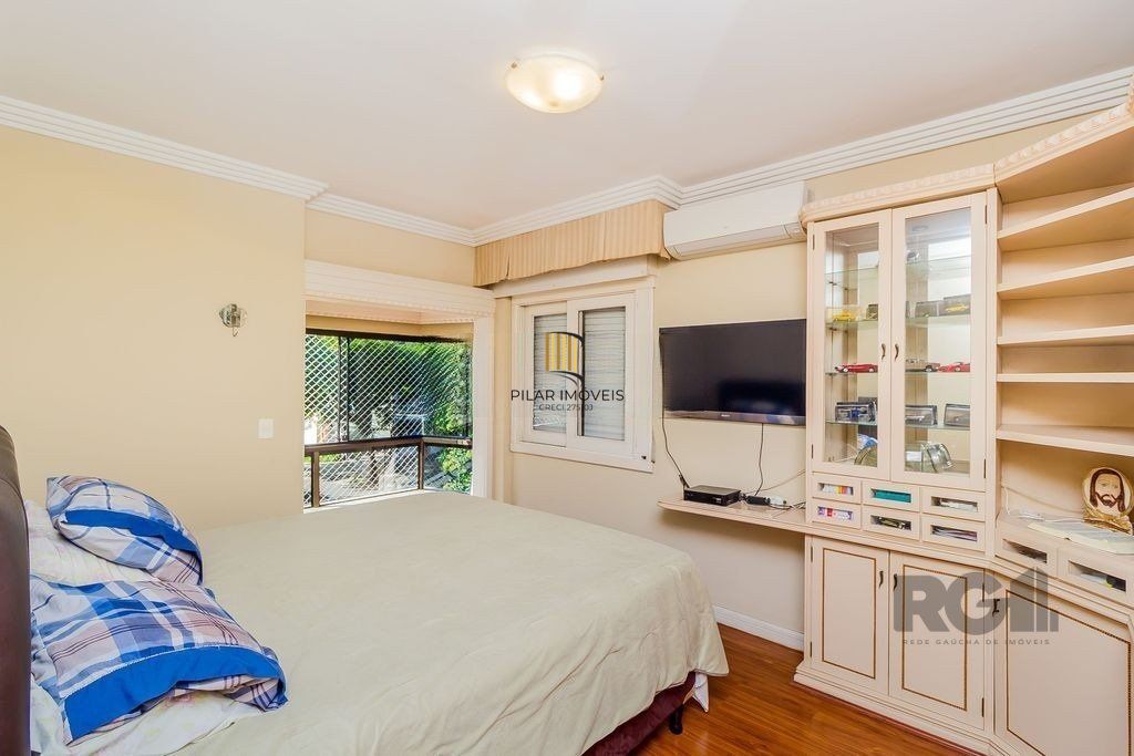 Apartamento 4 dormitórios no bairro Mont Serrat
