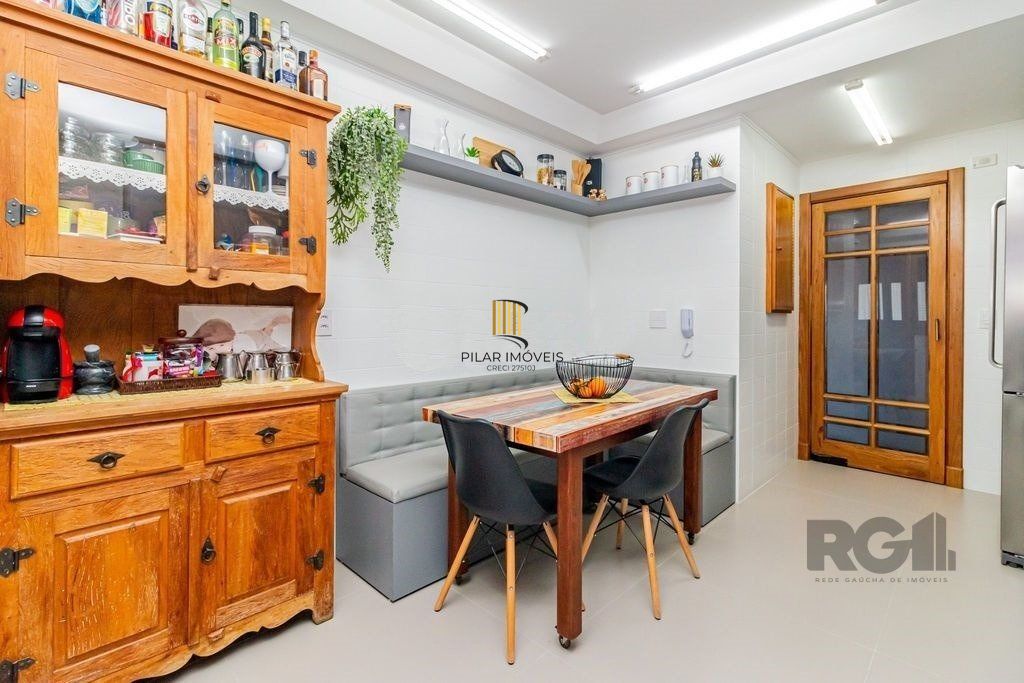 Cobertura 4 Dormitório(s) Bairro Jardim Lindóia