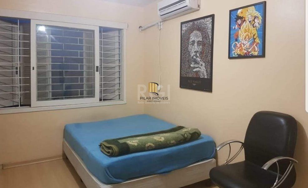 Casa para Venda - 239m², 3 dormitórios, sendo 1 suites, 2 vagas - Alto Petrópolis