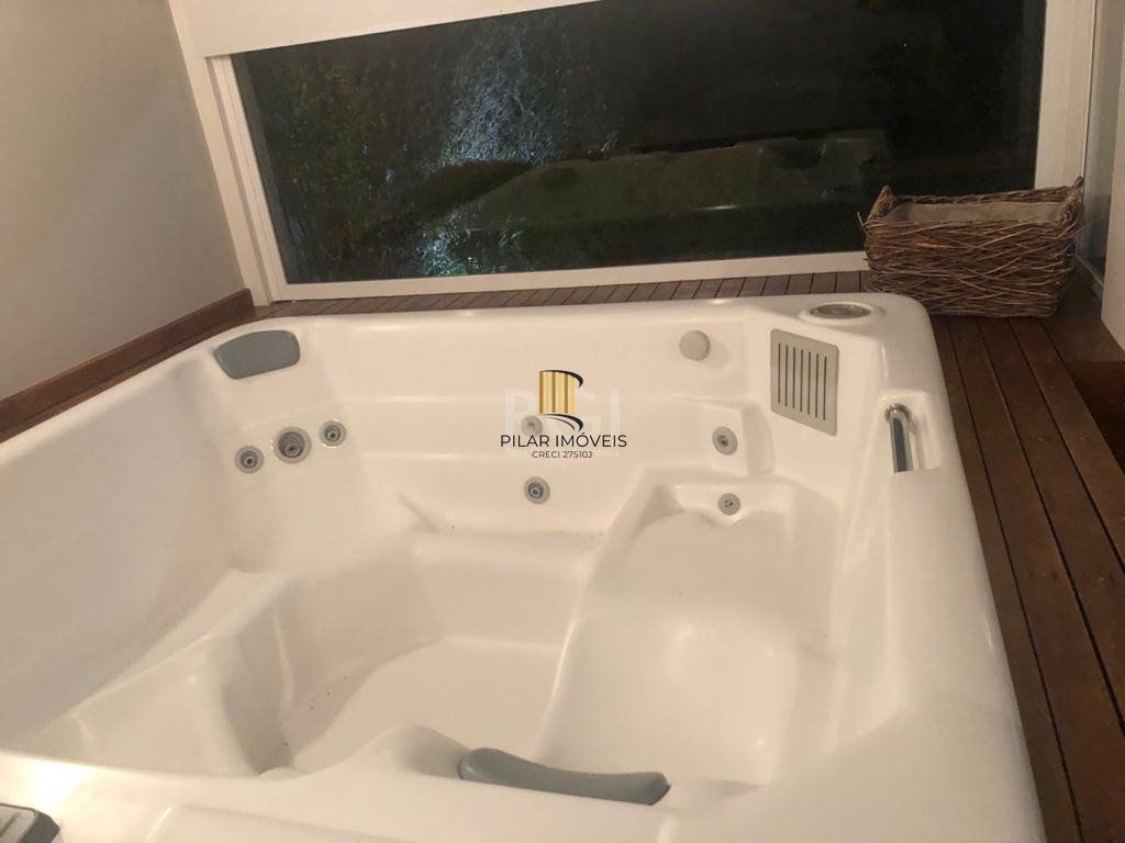 Casa Condominio para Venda - 405m², 3 dormitórios, sendo 3 suites, 4 vagas - Agronomia