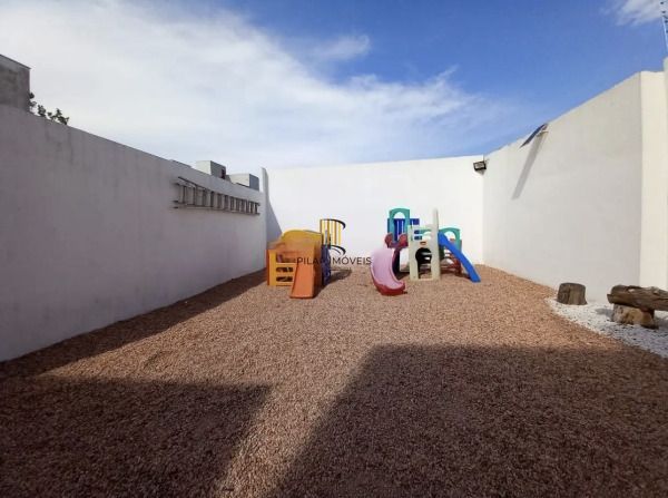 Casa Condominio para Venda - 131.28m², 3 dormitórios, sendo 1 suites, 2 vagas - Tristeza