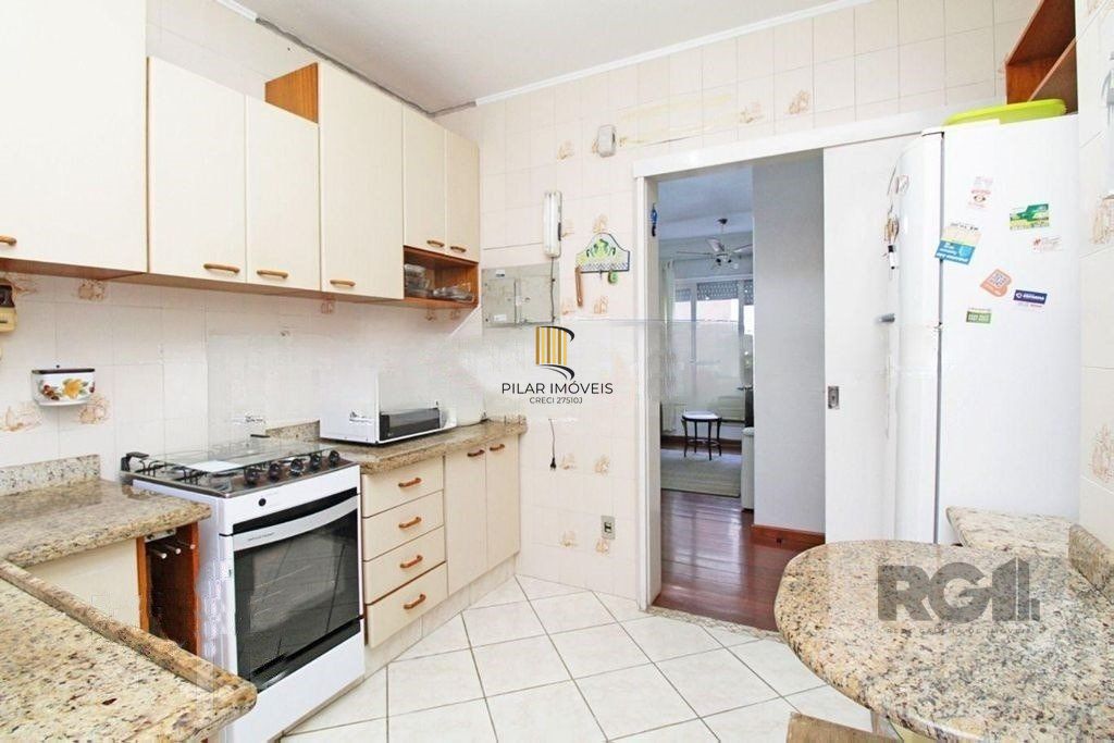 Apartamento 3 dormitórios no bairro Chácara das Pedras