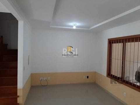 Casa 3 dormitórios no bairro Cavalhada