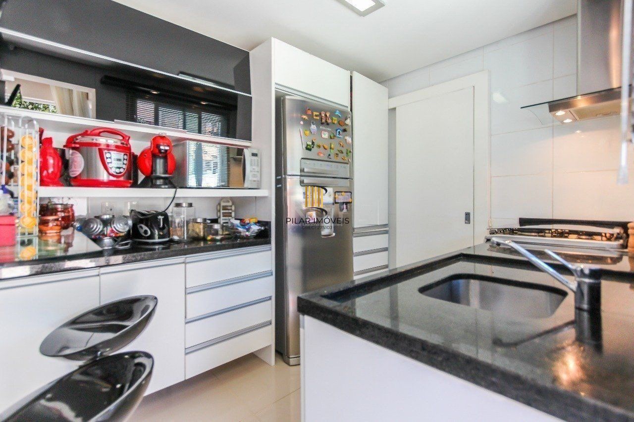 Apartamento para Venda - 198.4m², 3 dormitórios, sendo 1 suites, 2 vagas - Boa Vista