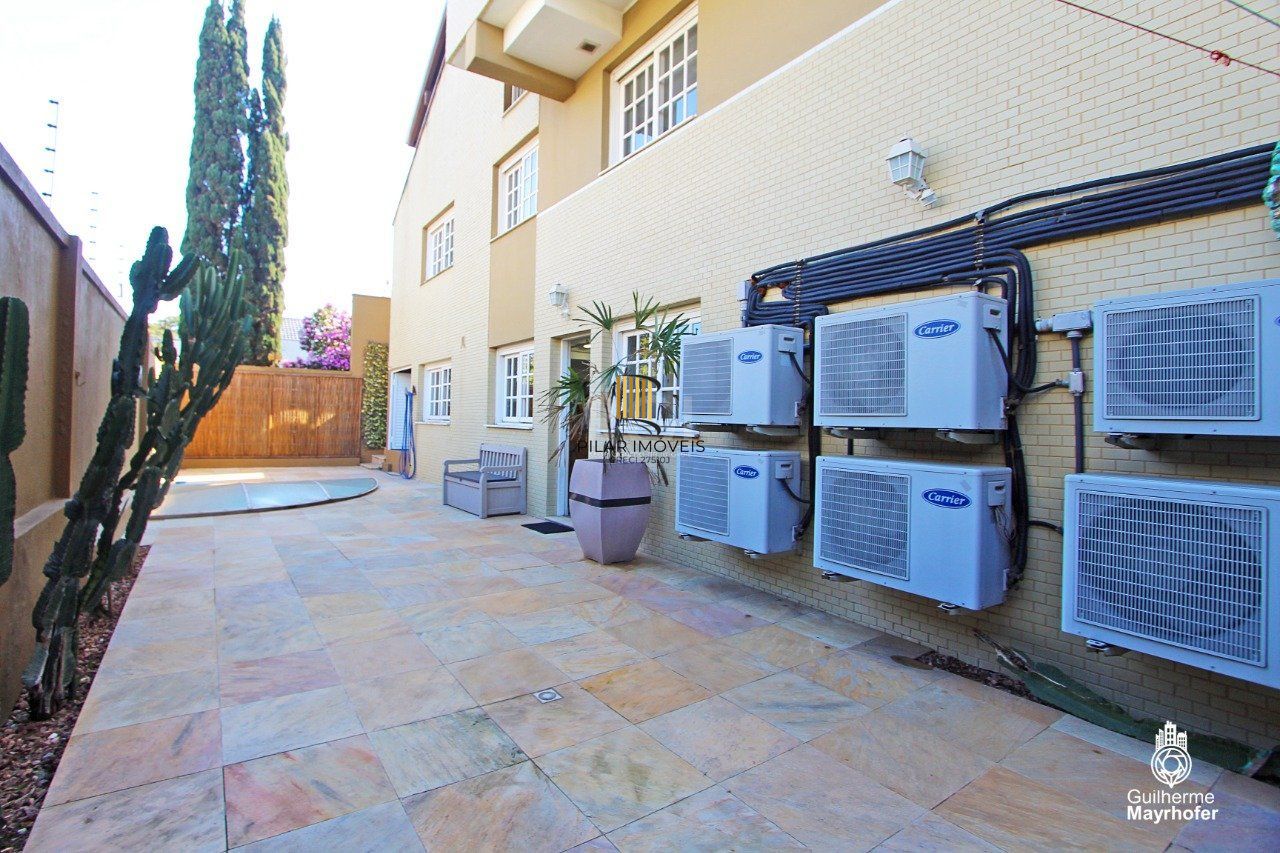Casa Condominio para Venda - 380m², 2 dormitórios, sendo 2 suites, 3 vagas - Chácara das Pedras