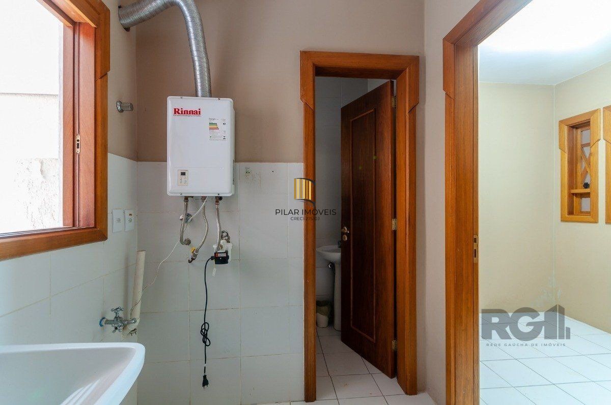 Casa de Condomínio 3 dormitórios no bairro Jardim Isabel