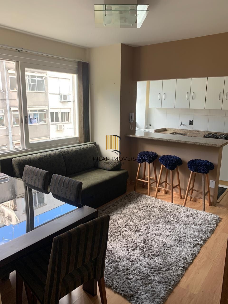 Apartamento para Venda - 37.35m², 1 dormitório, 1 vaga - Petrópolis