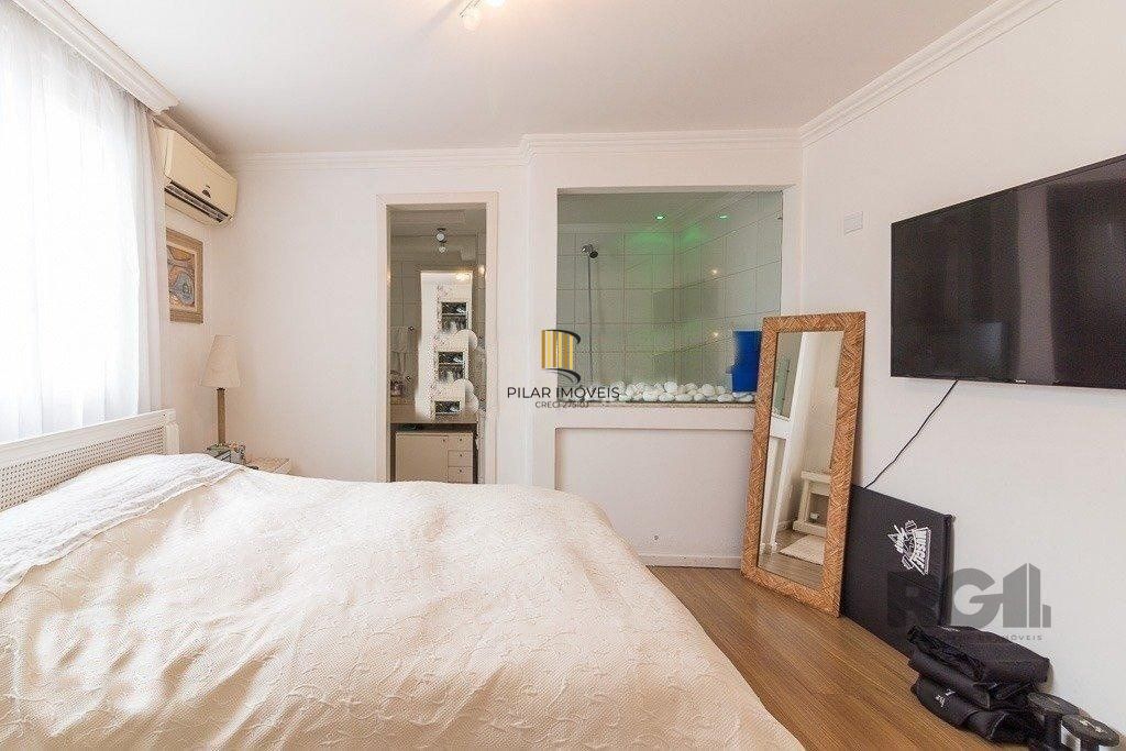 Casa 5 Dormitório(s) Bairro Três Figueiras