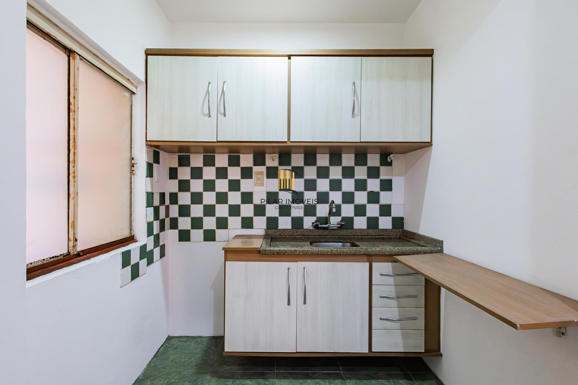 Apartamento de 2 Quartos com pátio no bairro Petrópolis