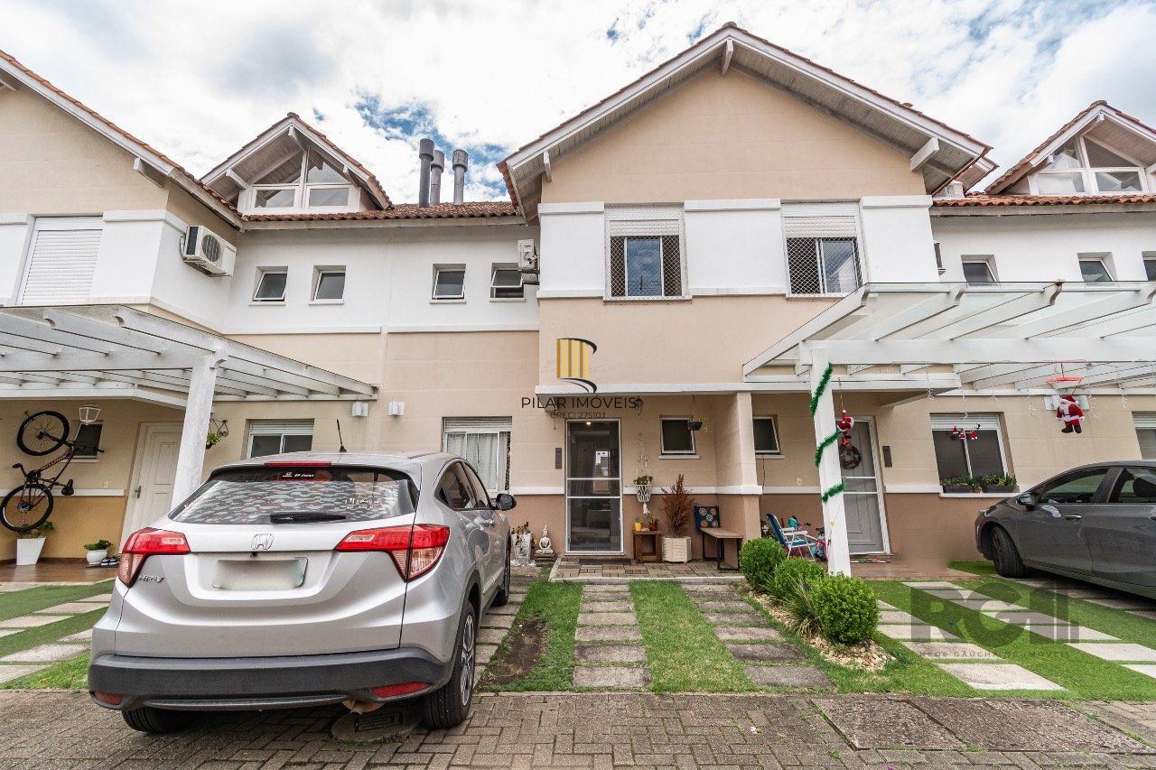 Casa de Condomínio 3 dormitórios no bairro Estância Velha