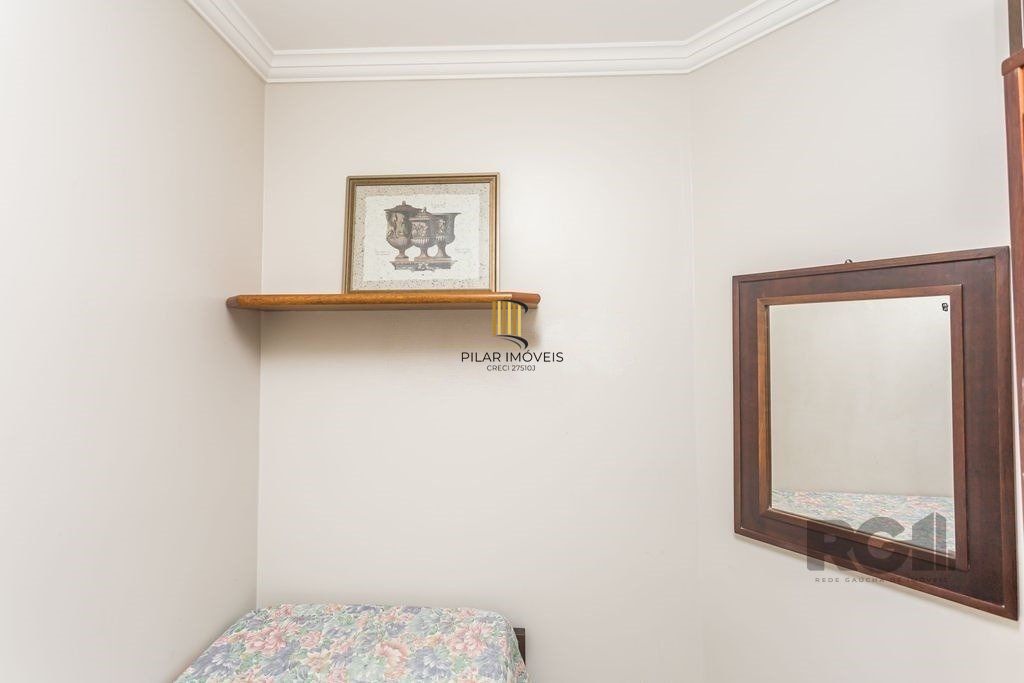 Casa 4 Dormitório(s) Bairro Sarandi