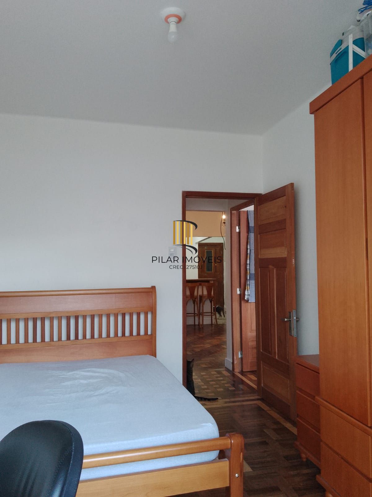 Apartamento reformado 2 Dormitório(s) Bairro Floresta