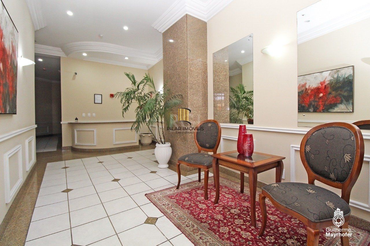 Apartamento para Venda - 76.17m², 2 dormitórios, sendo 1 suites, 2 vagas - Menino Deus