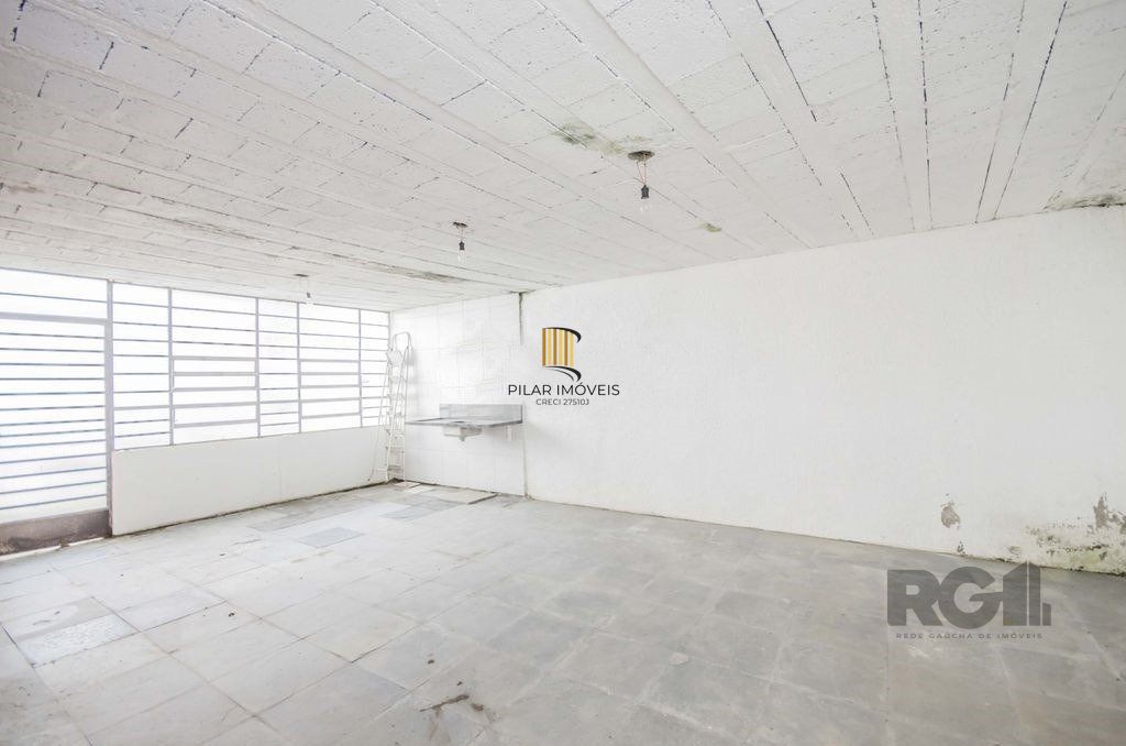 Casa 4 dormitórios no bairro Passo da Areia