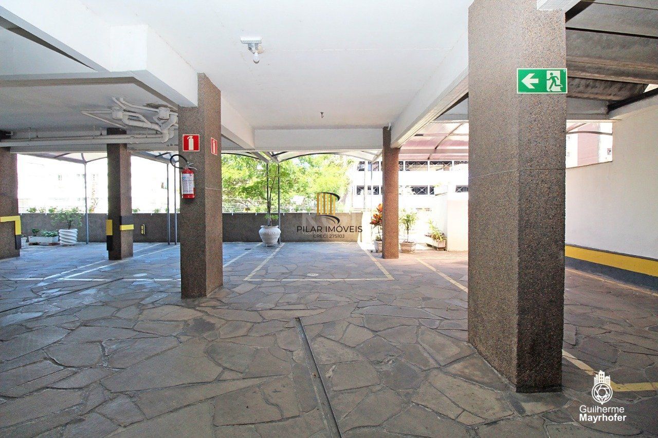 Apartamento para Venda - 76.17m², 2 dormitórios, sendo 1 suites, 2 vagas - Menino Deus