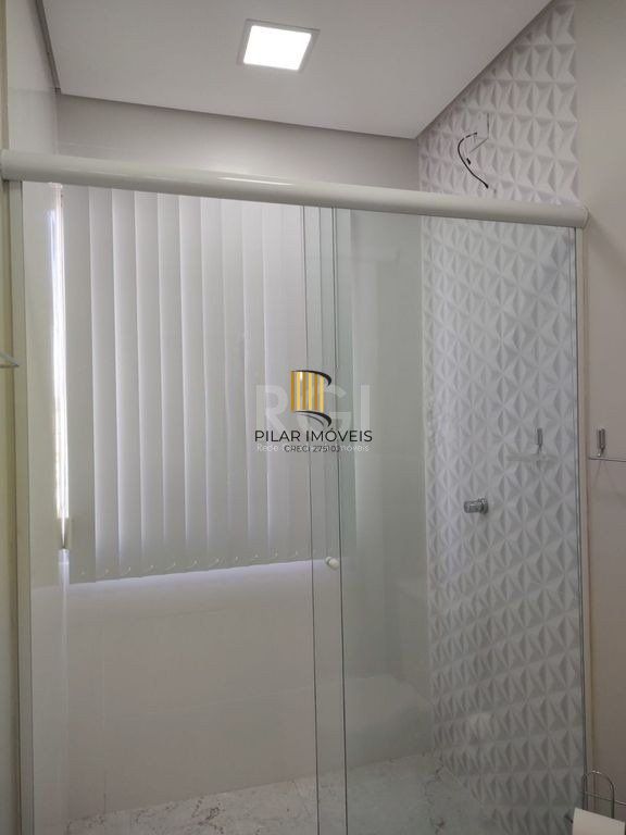 Apartamento 2 Dormitório(s) Bairro Farroupilha