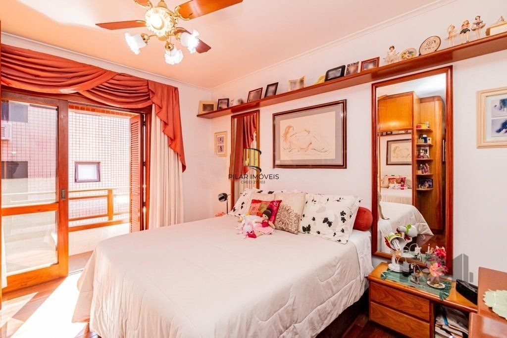 Cobertura 4 Dormitório(s) Bairro Jardim Lindóia