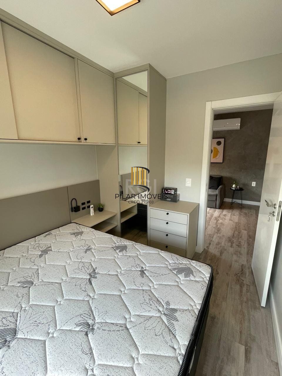 Apartamento para Venda - 39.18m², 1 dormitório, sendo 1 suites, 1 vaga - Partenon