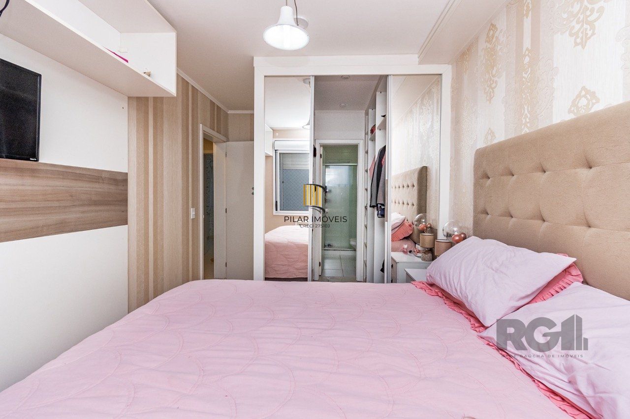 Casa de Condomínio 3 dormitórios no bairro Estância Velha
