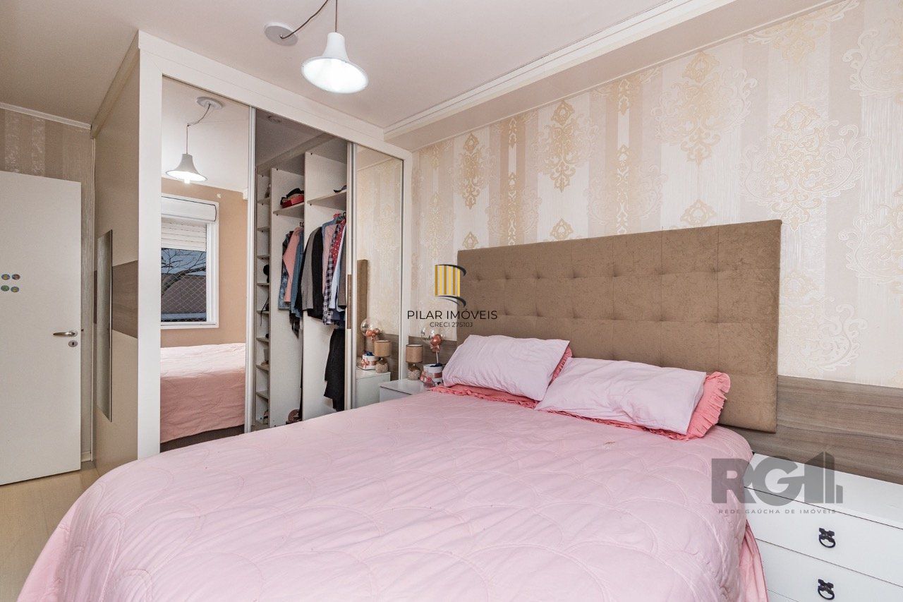 Casa de Condomínio 3 dormitórios no bairro Estância Velha