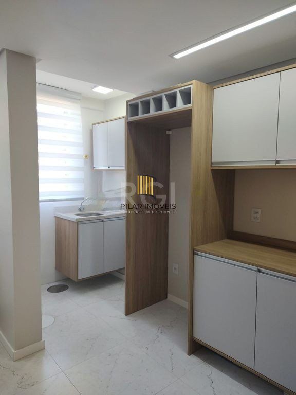 Apartamento 2 Dormitório(s) Bairro Farroupilha