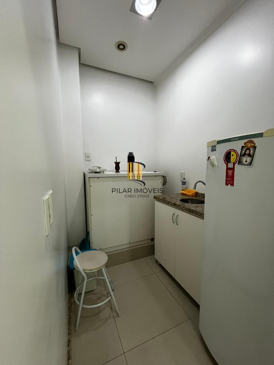 SALA COMERCIAL EM FRENTE A PREFEITURA EM PORTO ALEGRE