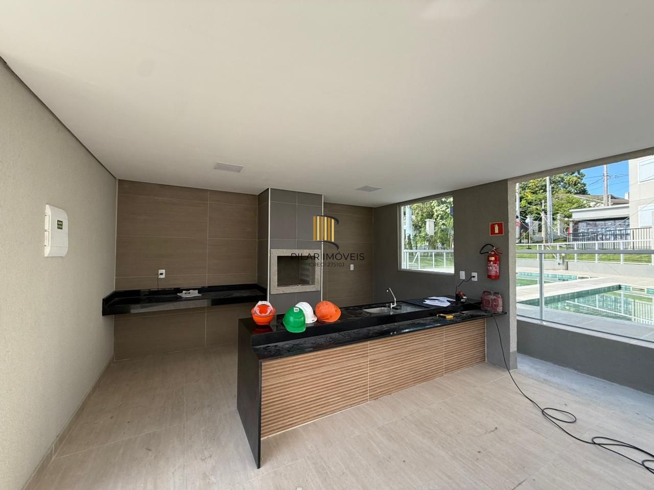 Apartamento com sacada e churrasqueira no bairro Jardim Planalto!!