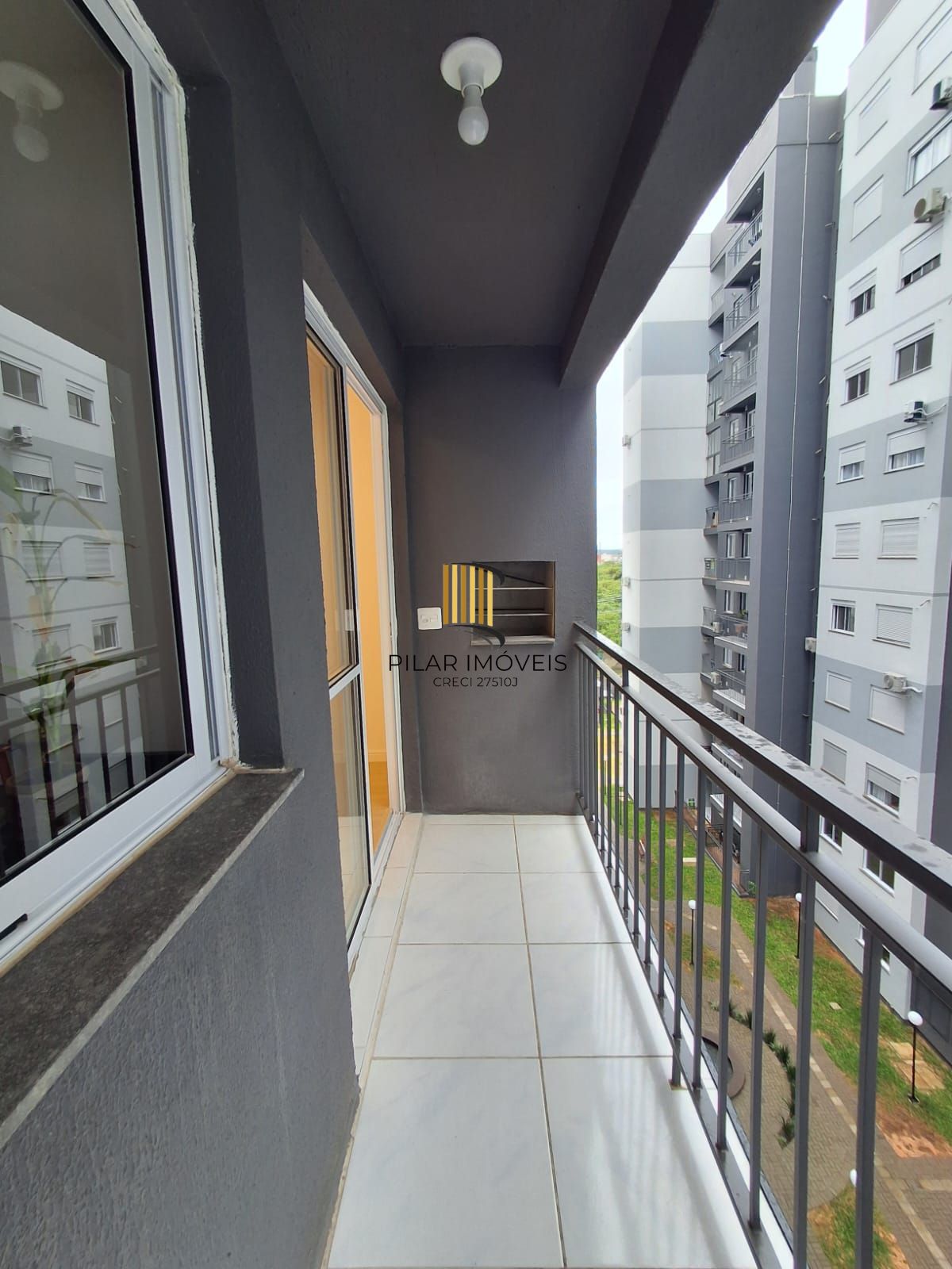 Apartamento 2 dormitórios no bairro Igara