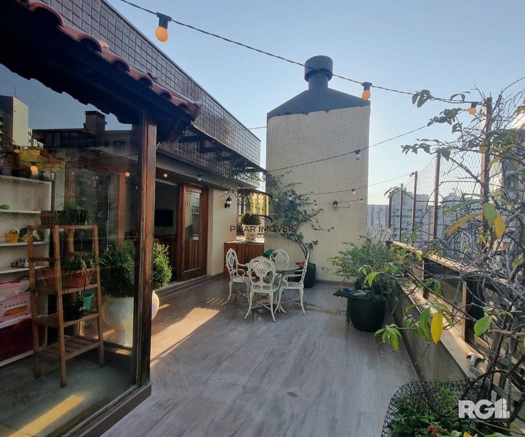 Cobertura 3 Dormitório(s) Bairro Petrópolis