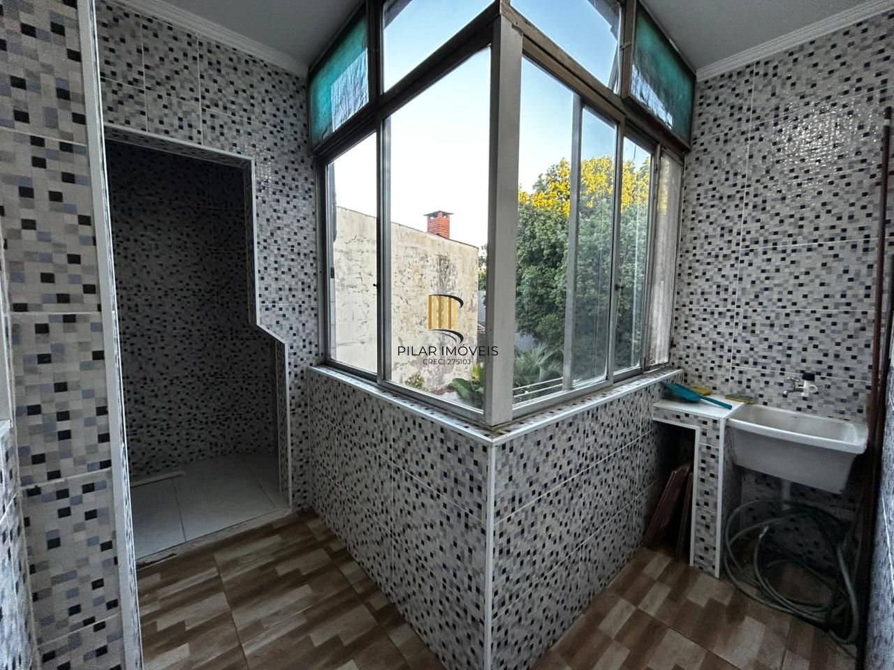 Apartamento 2 dormitórios reformado