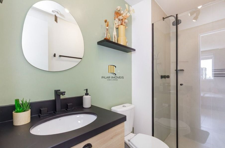 Apartamento 2 dormitórios no bairro Passo da Areia