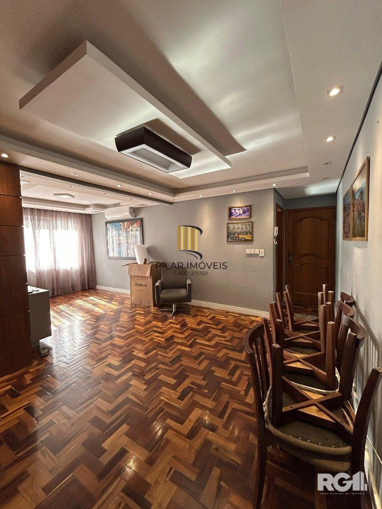 Apartamento 3 dormitórios no bairro Vila Ipiranga