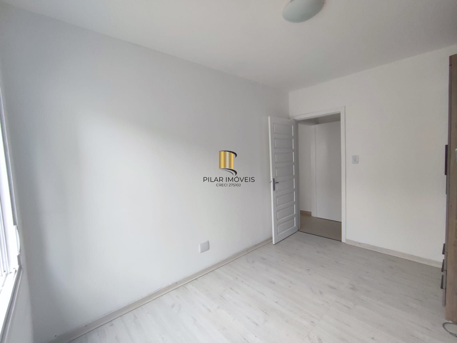 Apartamento de 1 dormitório no bairro Floresta