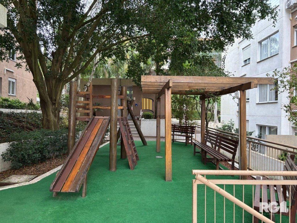 Apartamento 2 dormitórios no bairro Santa Tereza