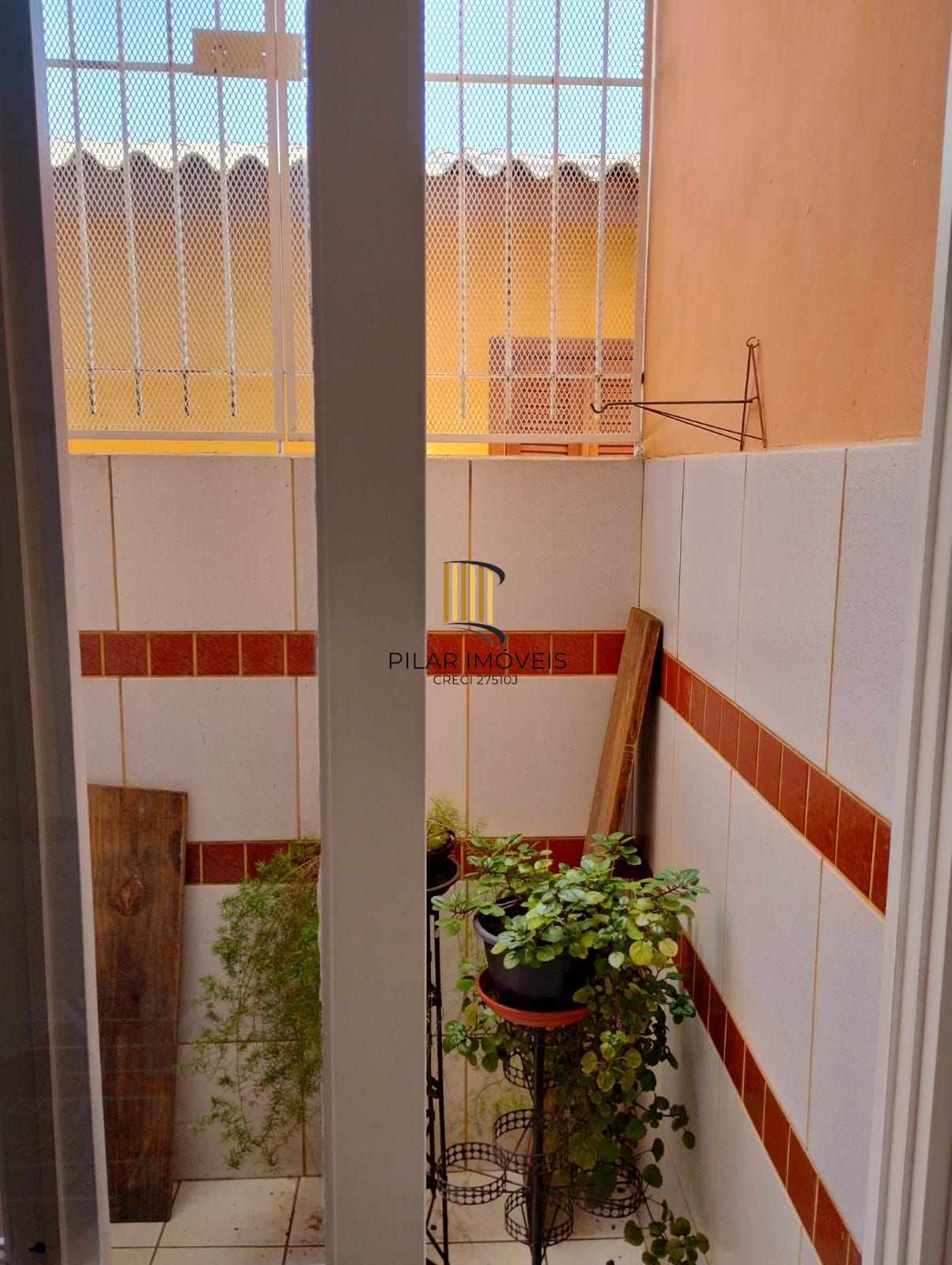 Casa 3 dormitórios no bairro Passo das Pedras