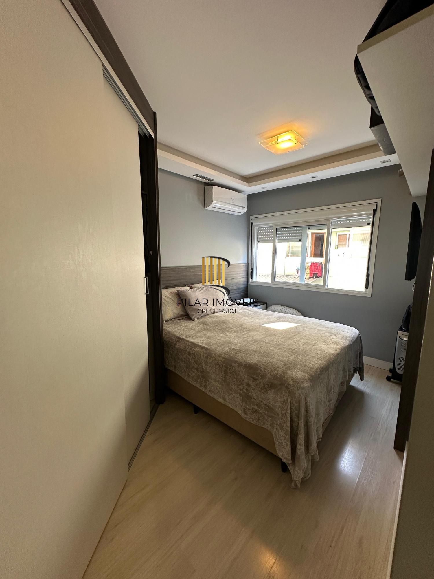 Apartamento Semimobiliado à Venda no Bairro Passo da Areia- Res. Saint Raphael