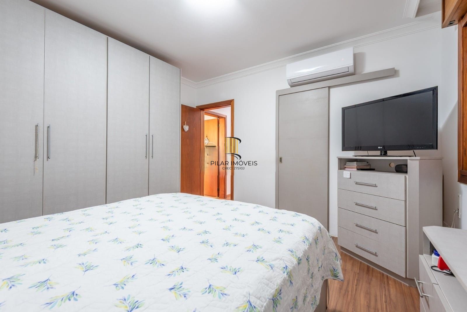 Cobertura incrível no condomínio Ibiza!