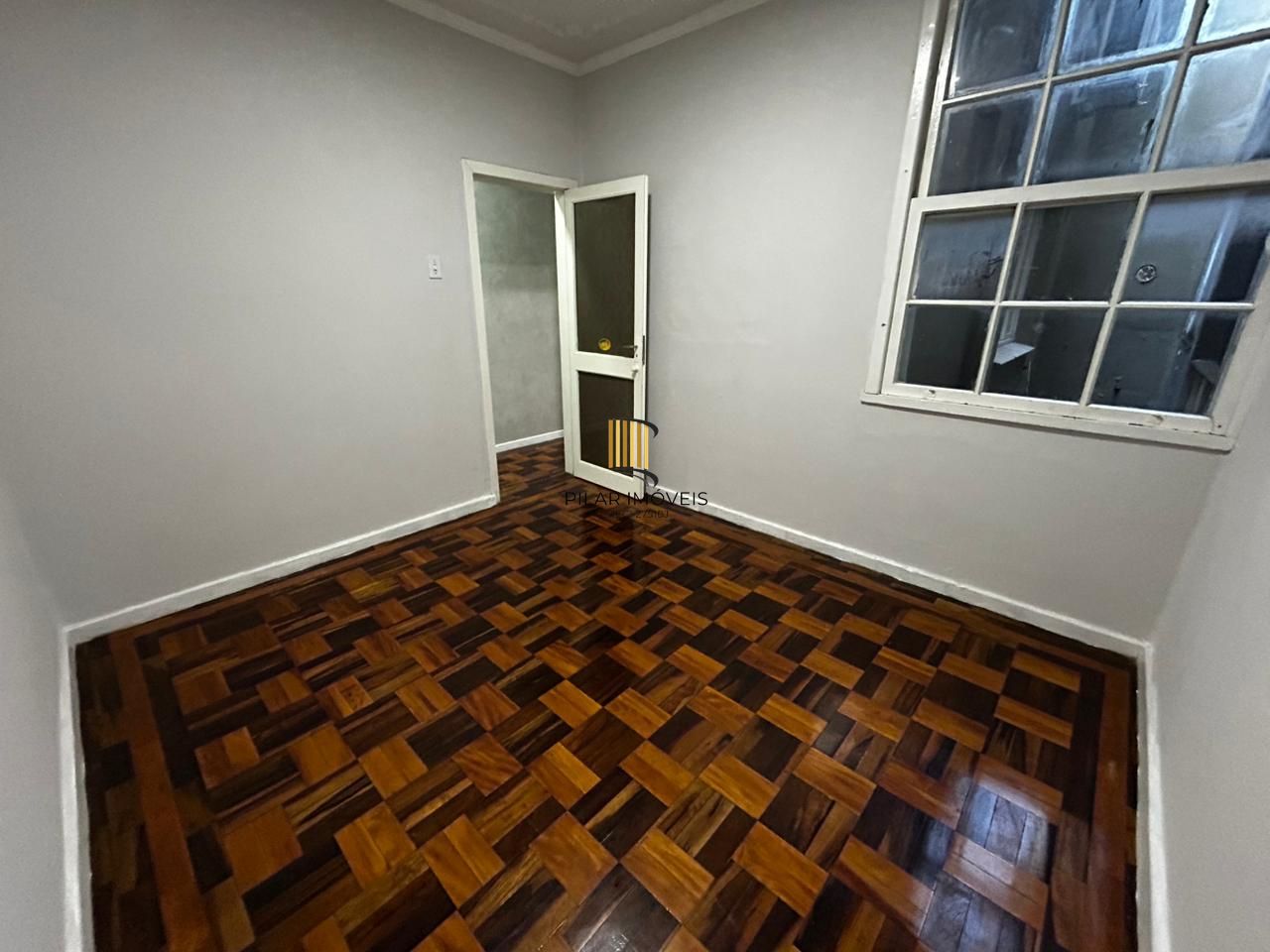 Apartamento 2 dormitórios reformado