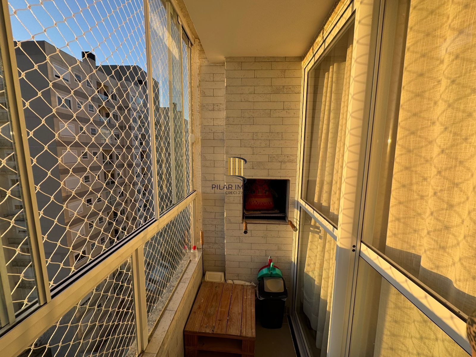 Apartamento com 54m², 2 quartos, 1 suíte, 2 vagas, no bairro Jardim Carvalho em Porto Alegre