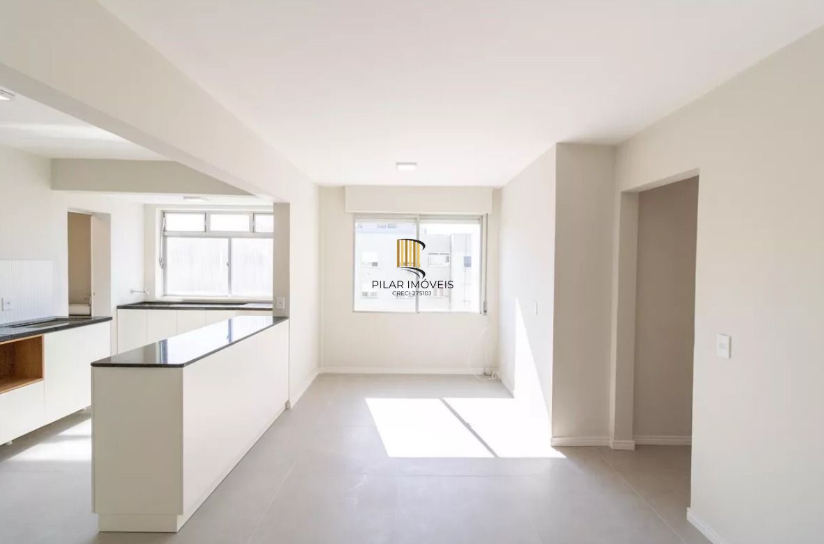 Apartamento reformado no bairro Tristeza com infraestrutura completa. - Pilar Imóveis