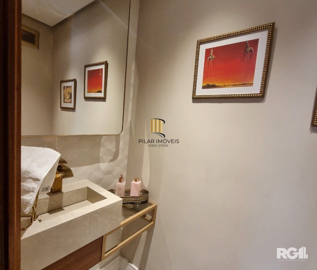 Cobertura 3 Dormitório(s) Bairro Petrópolis