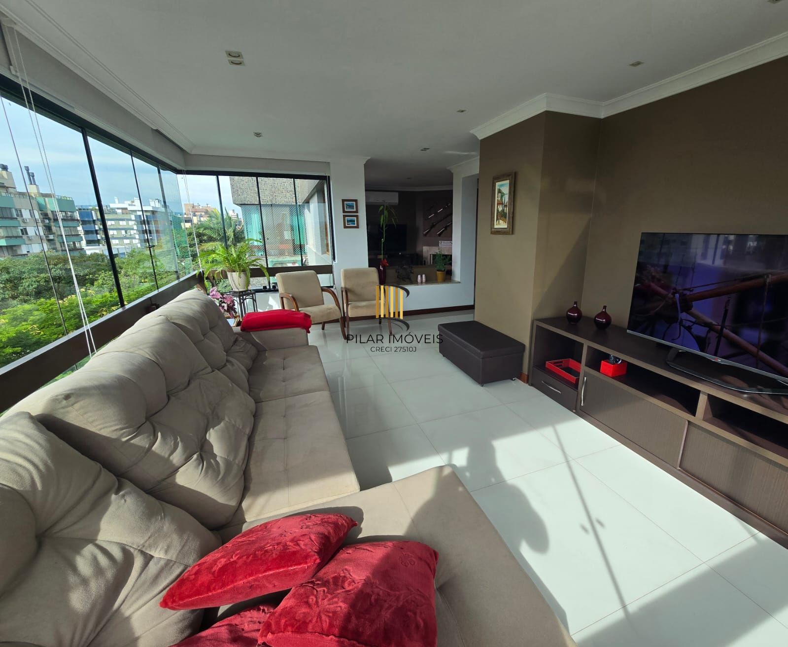 Cobertura incrível no condomínio Ibiza!