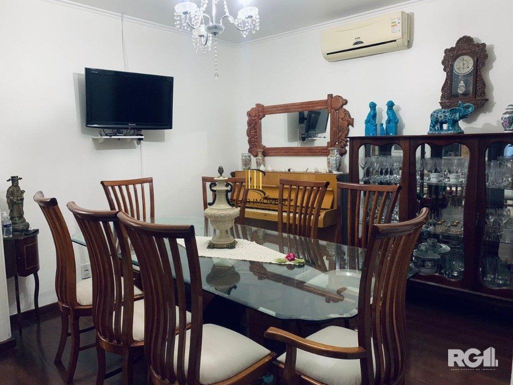 Casa de 391m² - Luxo e conforto no Chácara das Pedras