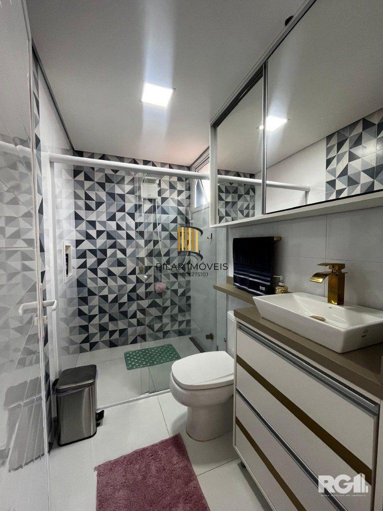 Casa Reformada no Bairro Medianeira