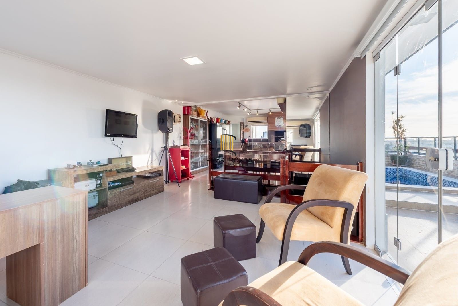 Cobertura incrível no condomínio Ibiza!