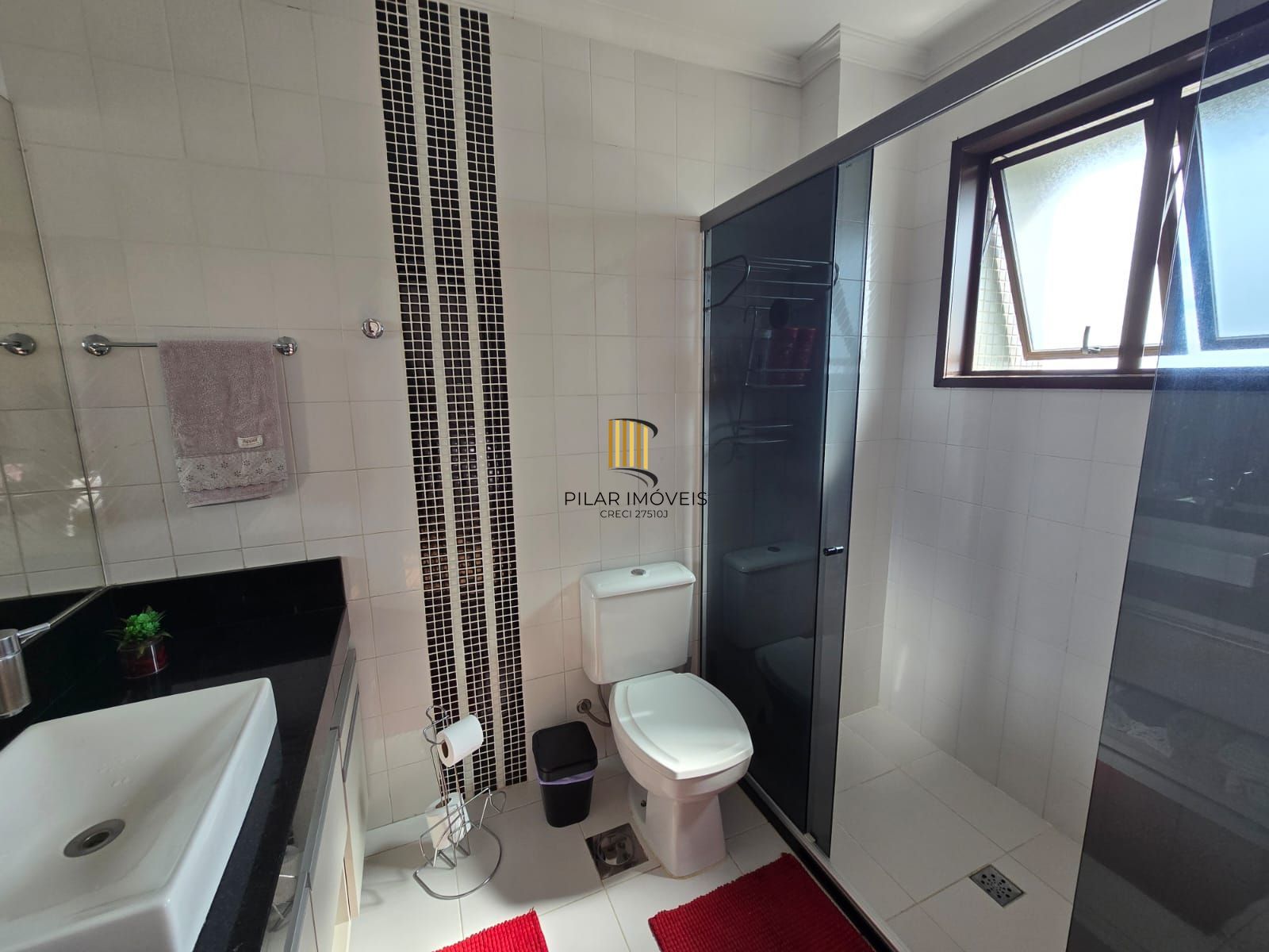 Cobertura incrível no condomínio Ibiza!