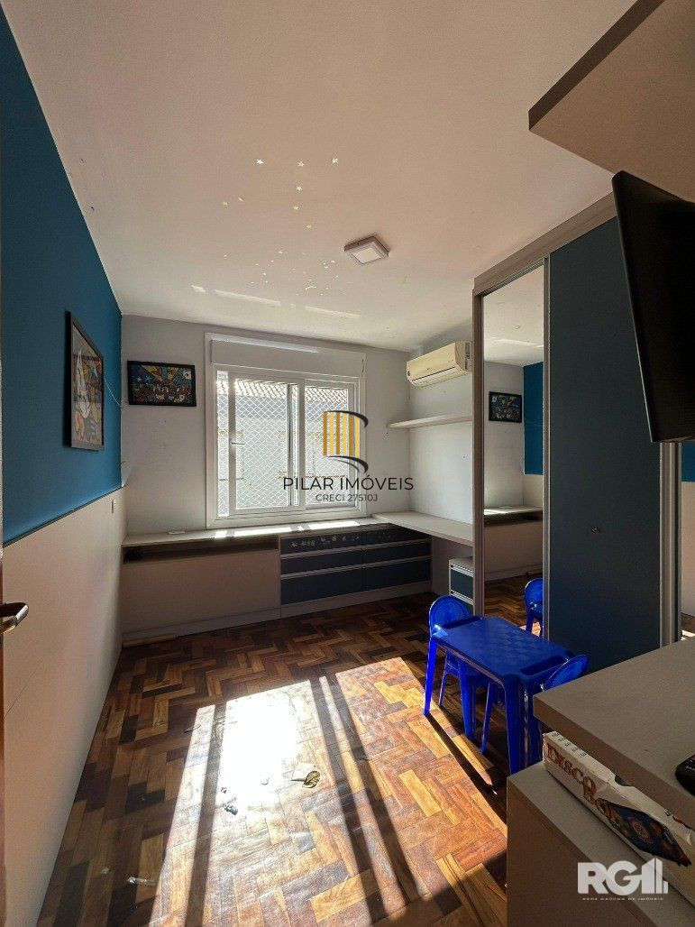 Apartamento 3 dormitórios no bairro Vila Ipiranga